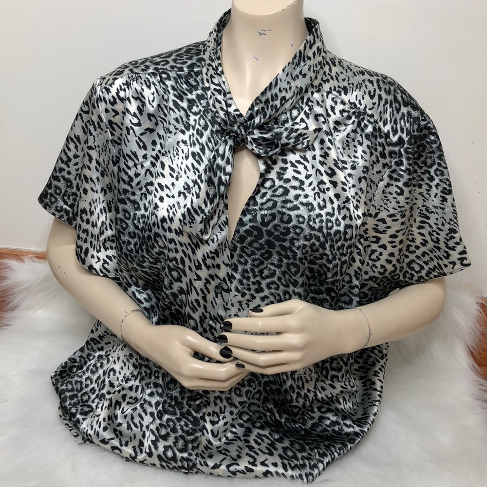 Lane Bryant Button Down Blouse Size 26/28